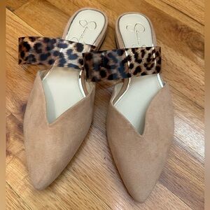 NWOT Jessica Simpson Leopard Print and Tan Women's Mules
